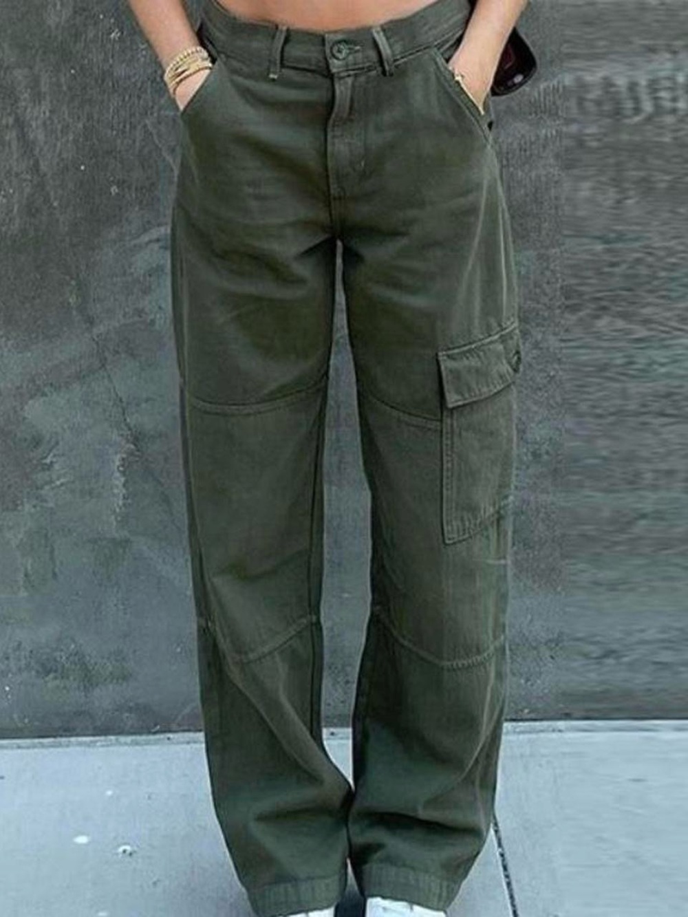 Men's Olive Green Cargo Pants with Utility Pocket